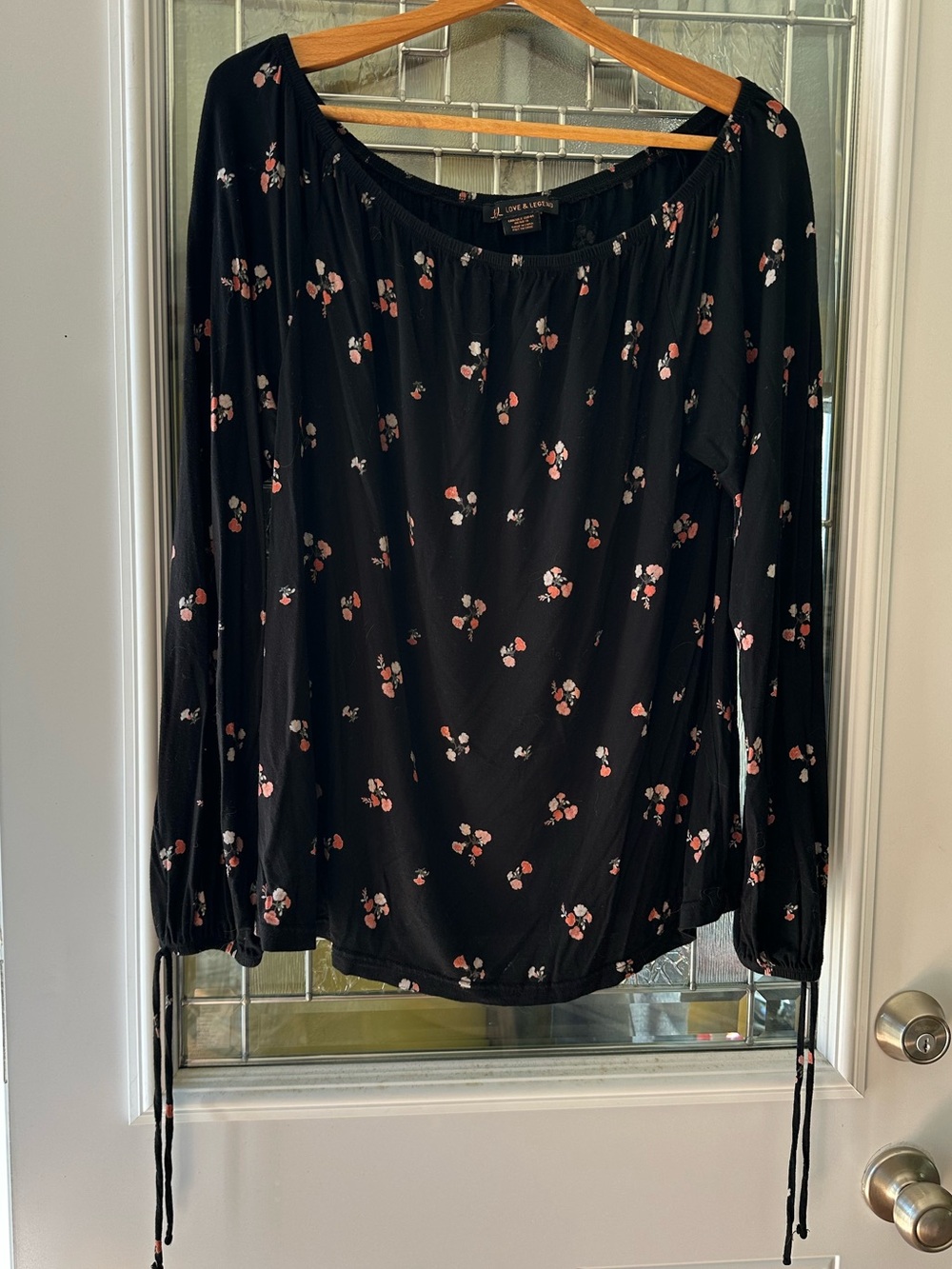 Women's Love & Legend Black Floral Long-Sleeve Peasant Blouse with wrist ties